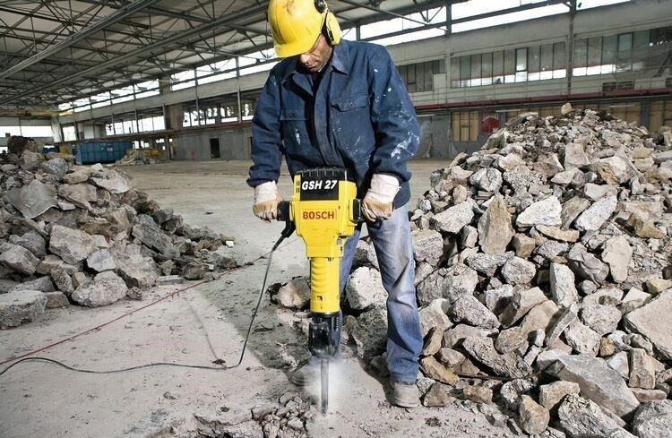 Professional drilling process of concrete cutting in Tam Nong